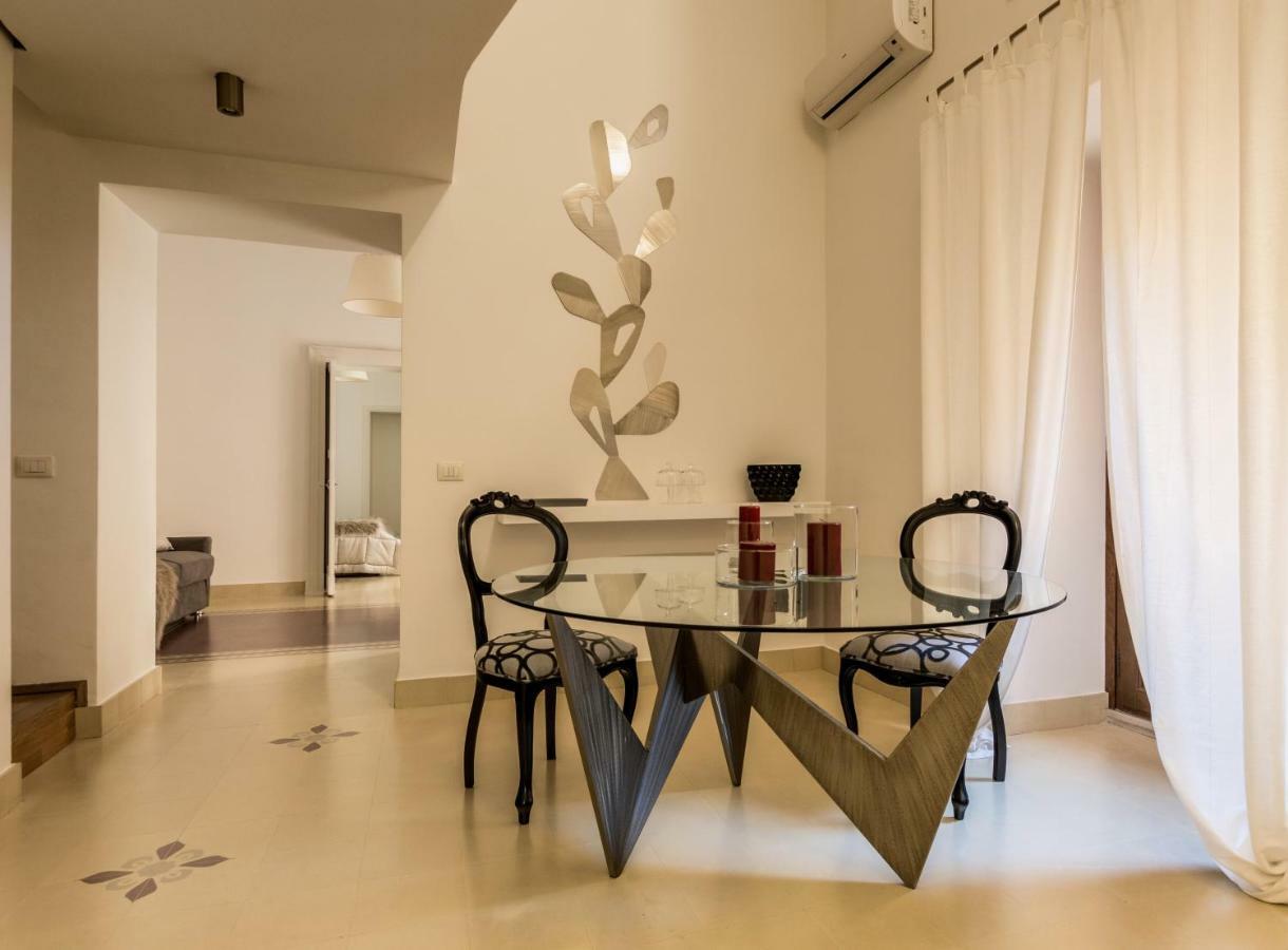 Etnart Gallery House Apartment Catania Bagian luar foto